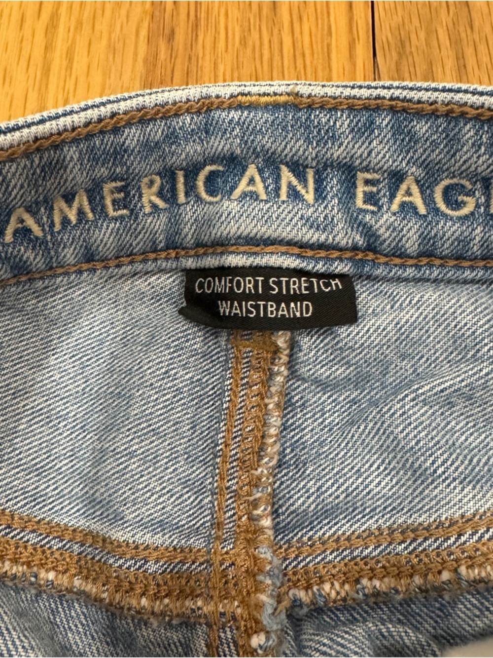 American Eagle Highest Rise Mom Jean 4 - Picture 3 of 7